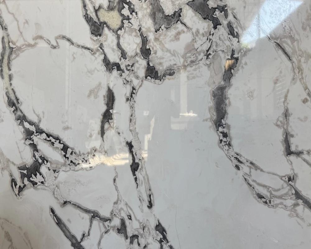 Fendi White Marble, Luxury Natural Stone with Bold Grey Veins for High-End Interiors